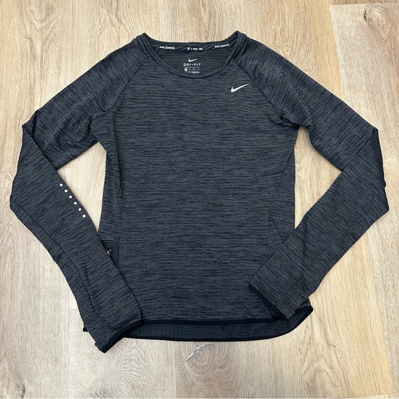 Nike Dark Gray Dri-fit Fitted Long Sleeve Shirt size XS - Picture 1 of 9